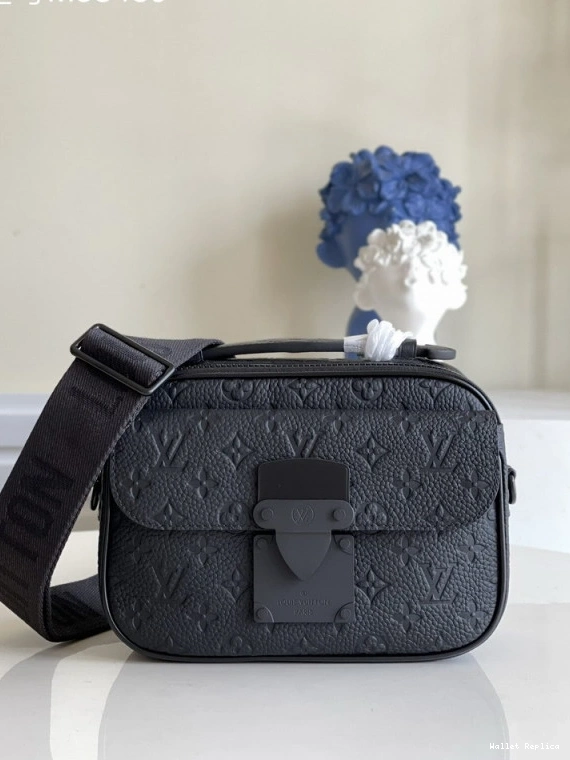 Affordable VUITTON LOCK MESSENGER S LOUIS 0804